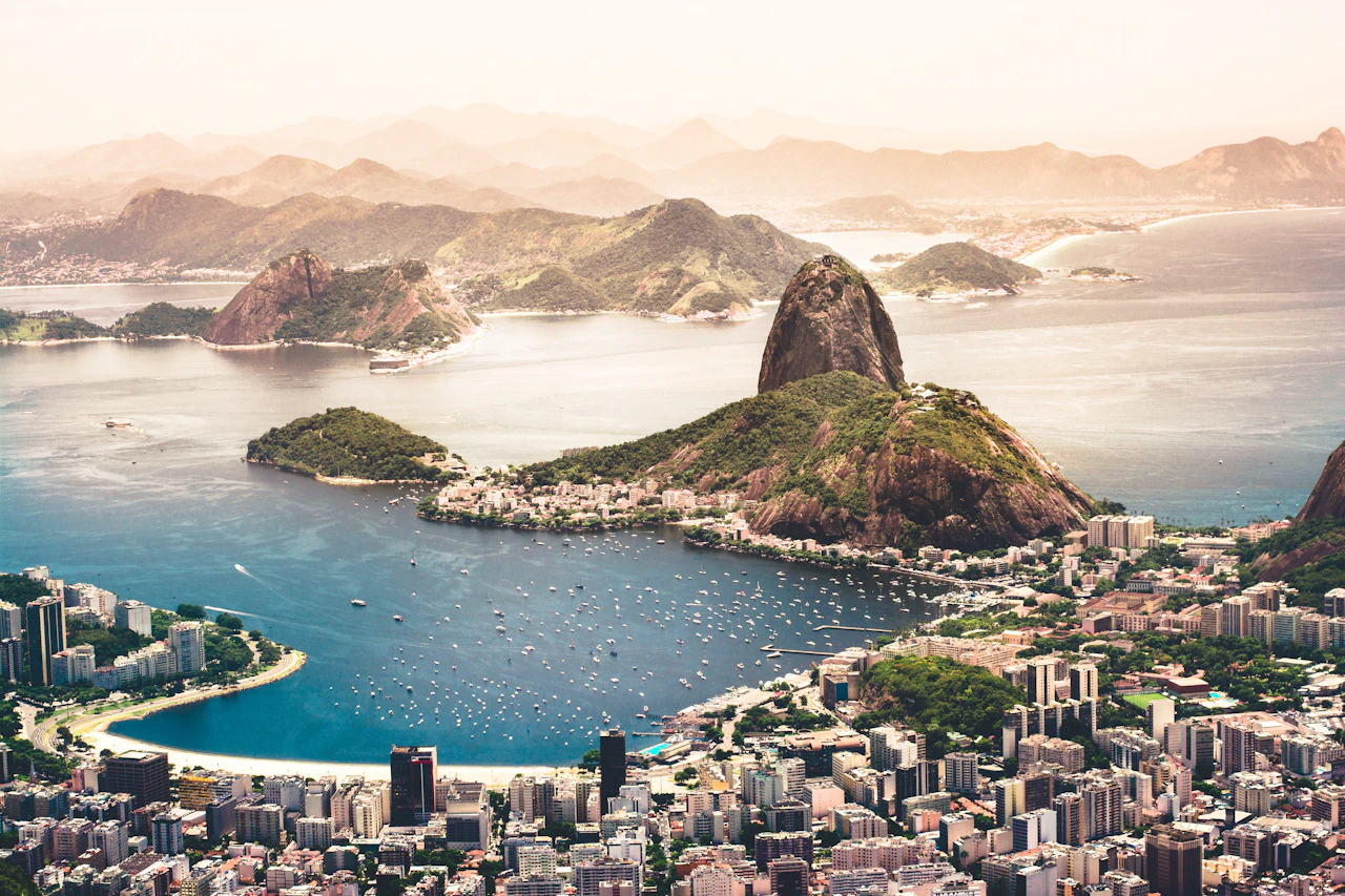 巴西 5G 出境旅游 eSIM 流量卡 (Rio de Janeiro, São Paulo) - 落地 GRU/GIG 直连 Claro 高速流量低至 $3.99 ($1.56/GB)