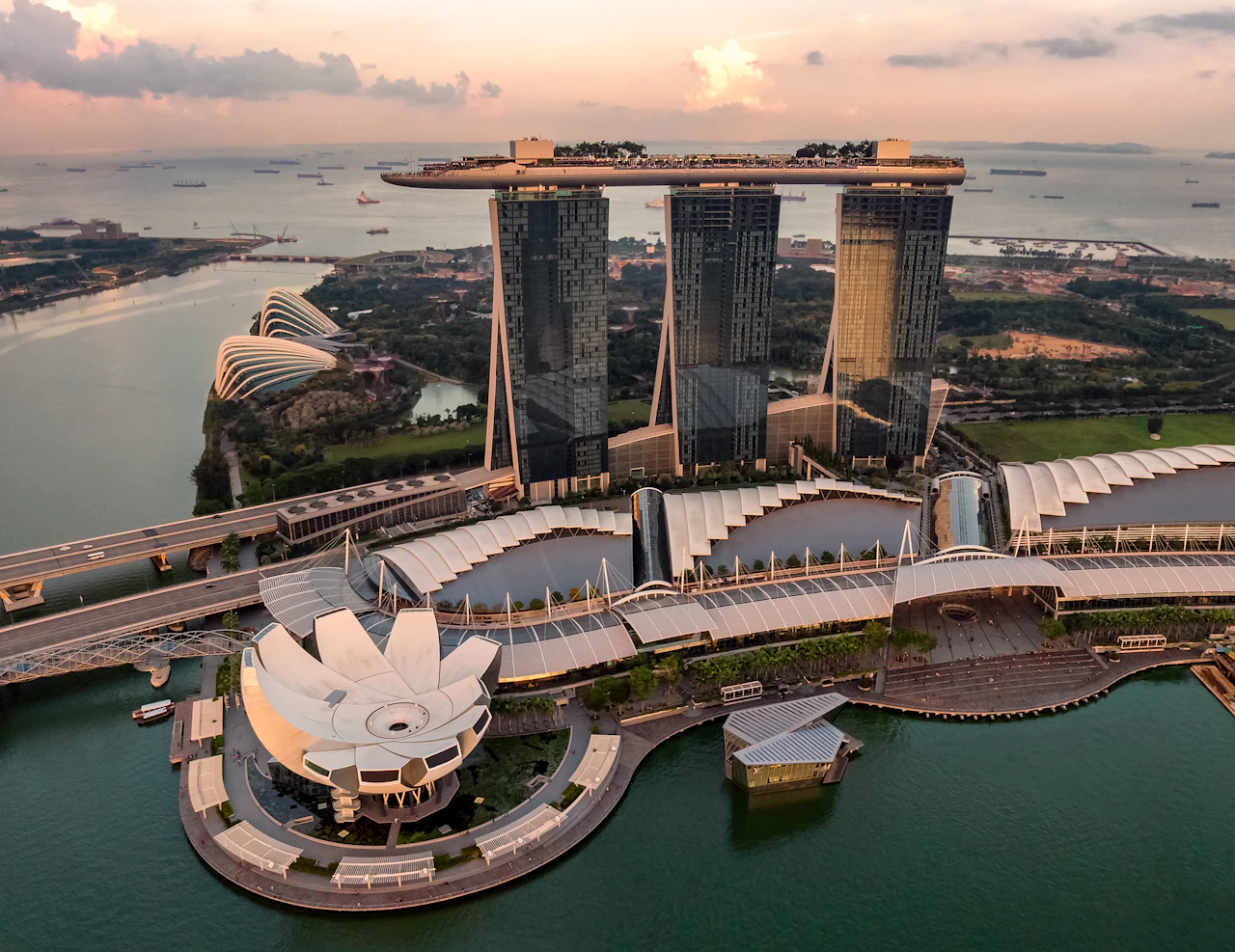 新加坡 5G 出境旅游 eSIM 流量卡 (Singapore Marina Bay, Orchard) - 落地 SIN/XSP 直连 M1 高速流量低至 $2.99 ($0.55/GB)